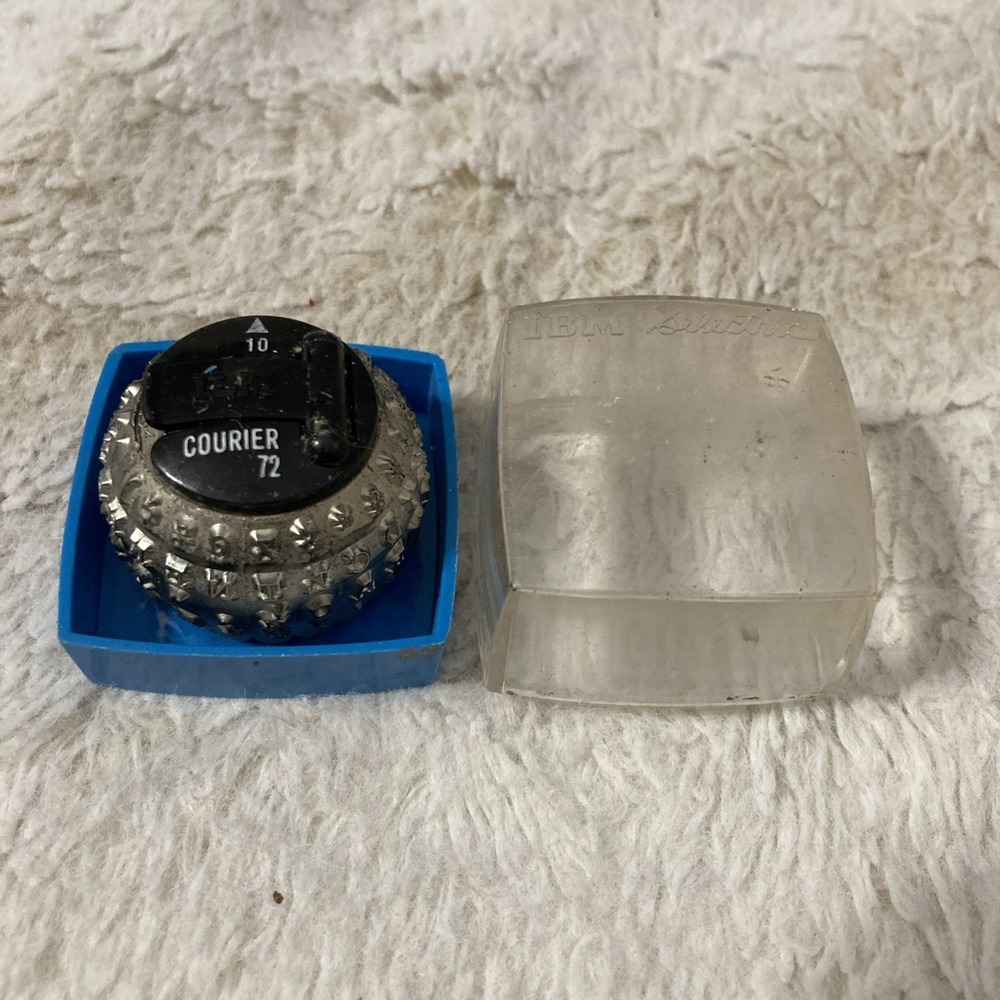 In Case IBM Selectric "10" Courier‎ 72 Typewriter Ball